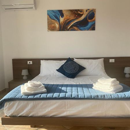 Maison De Cheeramie - Tourist Apartments Tra Mare E Etna Mascali Exteriör bild