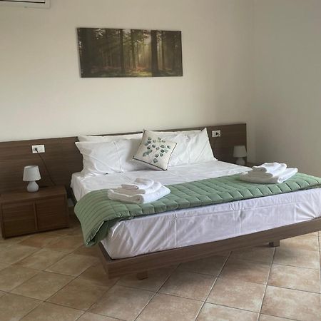 Maison De Cheeramie - Tourist Apartments Tra Mare E Etna Mascali Exteriör bild