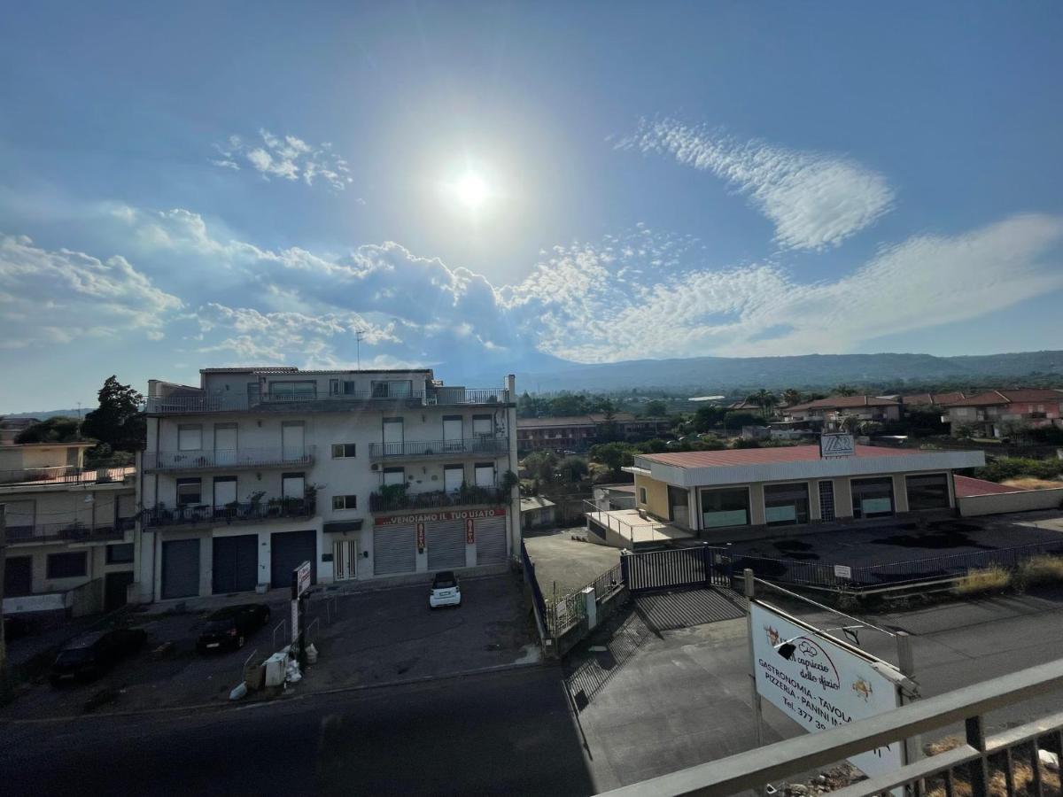 Maison De Cheeramie - Tourist Apartments Tra Mare E Etna Mascali Exteriör bild